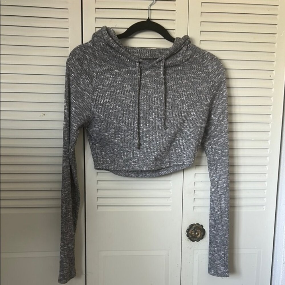 GYMSHARK‎ Gray Cropped Hoodie size S long sleeve - Picture 2 of 5